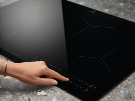 Варочная поверхность Electrolux HOI 650 MF