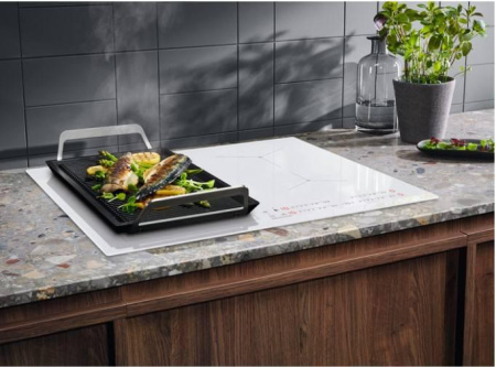 Варочная поверхность Electrolux IPES 6451WF