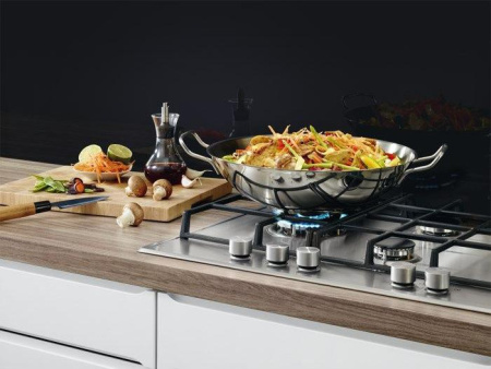 Варочная поверхность Electrolux EGH 97353 SX