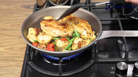 Варочная поверхность Electrolux GEE 263FB