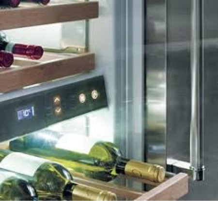 Холодильник KitchenAid KCVWX 20600L