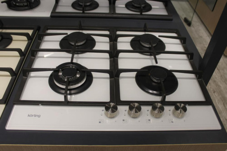 Варочная поверхность Korting HGG 685 CTW