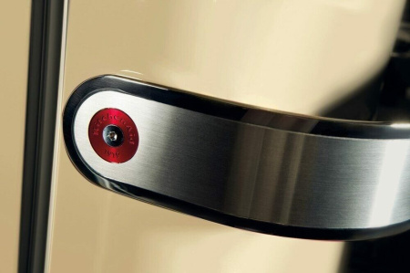 Холодильник KitchenAid KCFMA 60150R